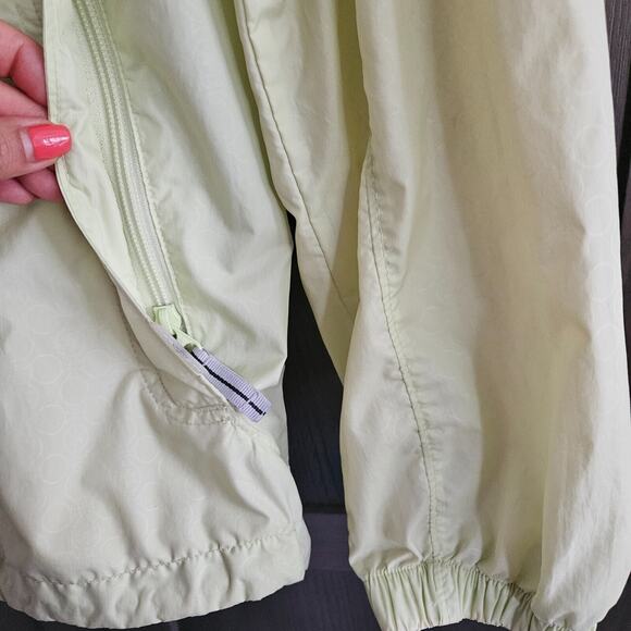 Columbia XCO Omnishield Packable Hooded Lightweight Windbreaker Rain Jacket - Picture 7 of 16